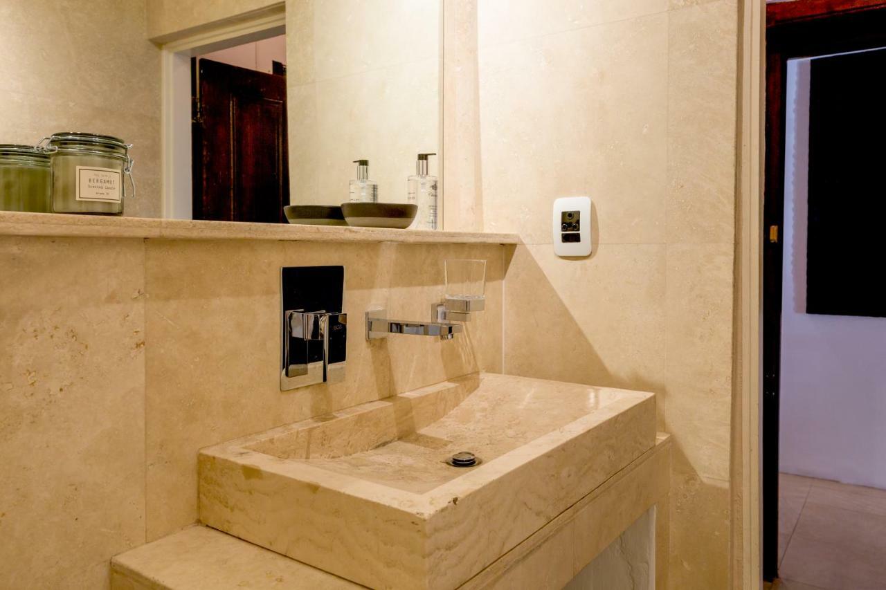 Central Cape Town, Stylish Home, With Private Courtyard מראה חיצוני תמונה