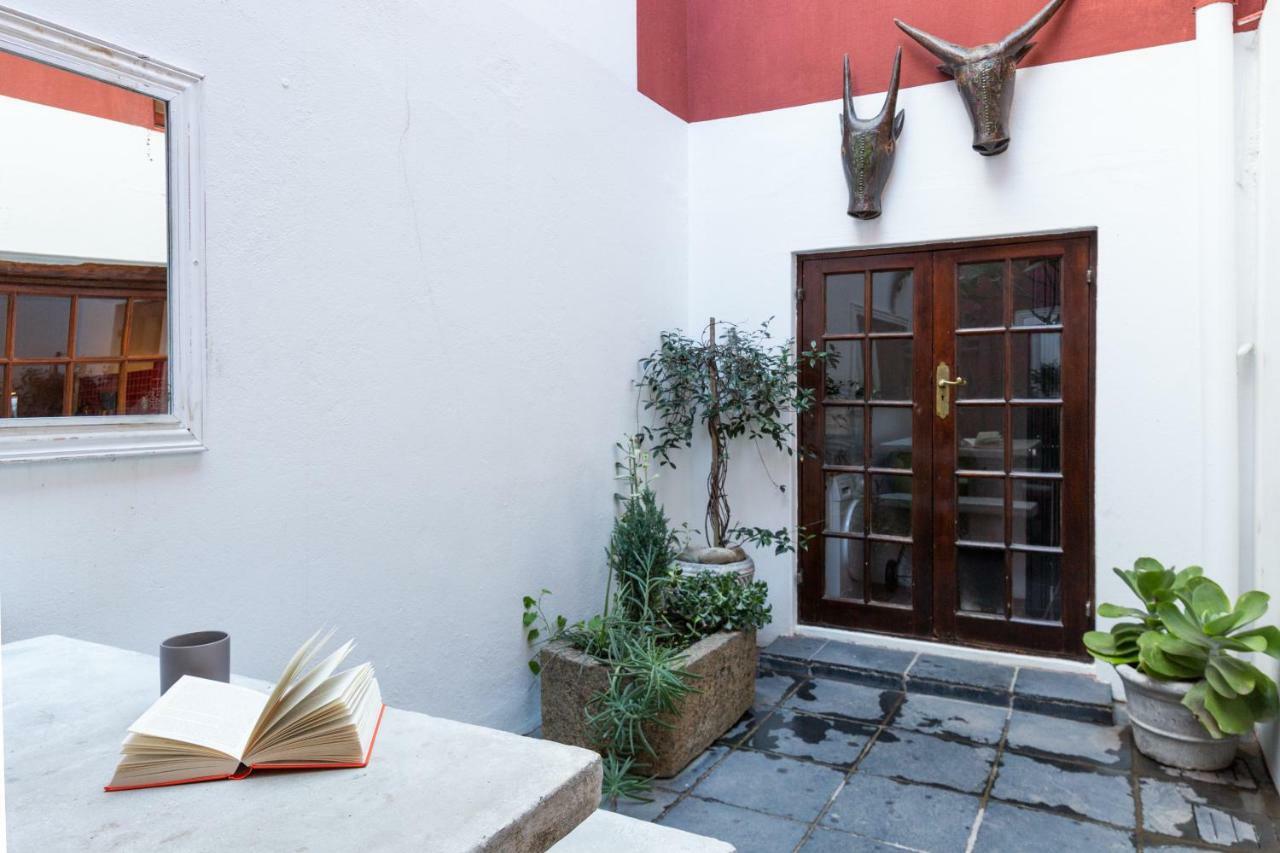 Central Cape Town, Stylish Home, With Private Courtyard מראה חיצוני תמונה